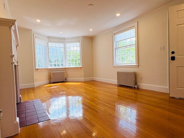 308 Webster St, Needham, MA 02494