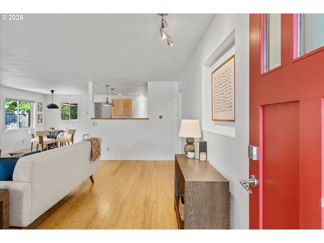 6035 N ATLANTIC Ave, Portland, OR 97217