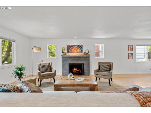 6035 N ATLANTIC Ave, Portland, OR 97217