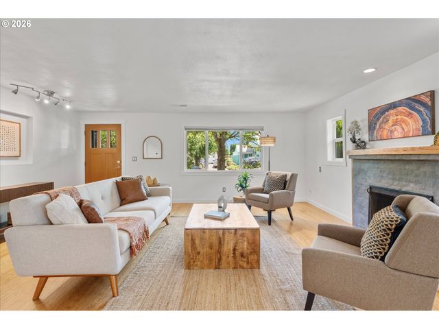 6035 N ATLANTIC Ave, Portland, OR 97217