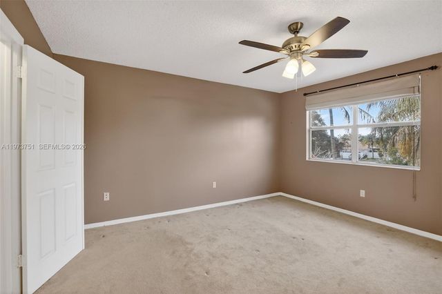 12665 NW 11th Ct, Sunrise, FL 33323