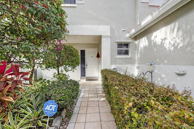 12665 NW 11th Ct, Sunrise, FL 33323