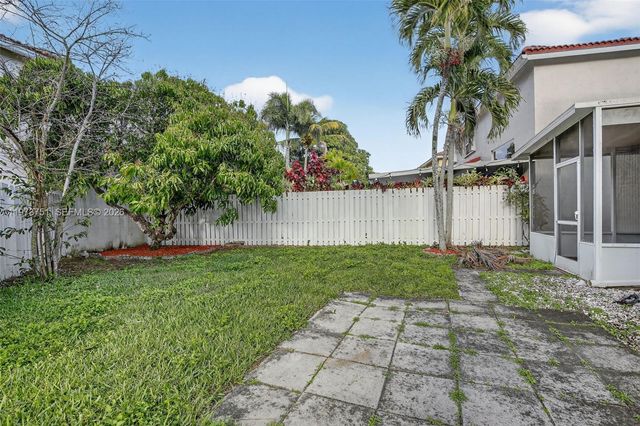 12665 NW 11th Ct, Sunrise, FL 33323