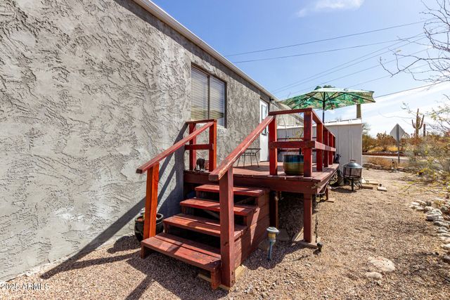 30 N LILLY Court, Queen Valley, AZ 85118