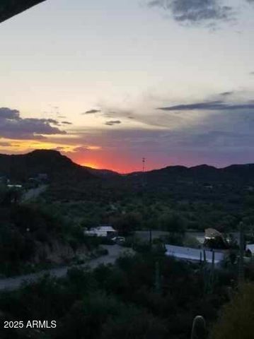 30 N LILLY Court, Queen Valley, AZ 85118