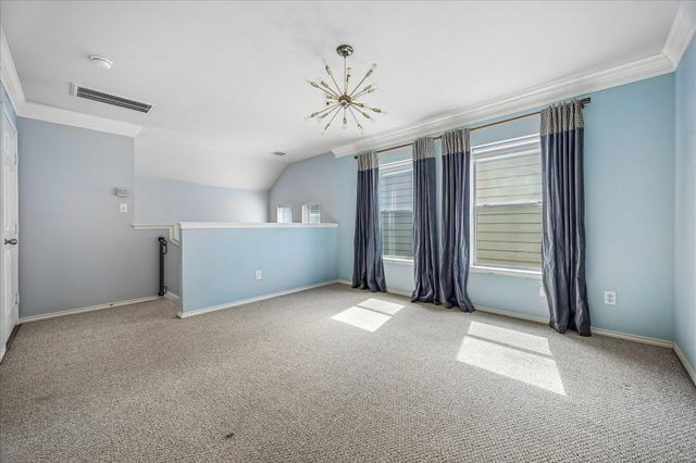 1624 W 25th Street B, Houston, TX 77008