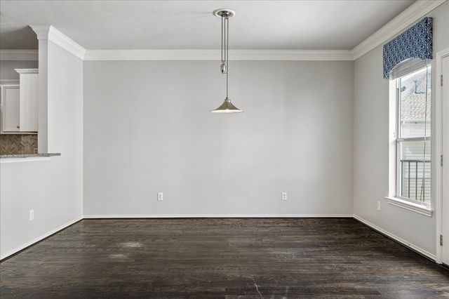 1624 W 25th Street B, Houston, TX 77008