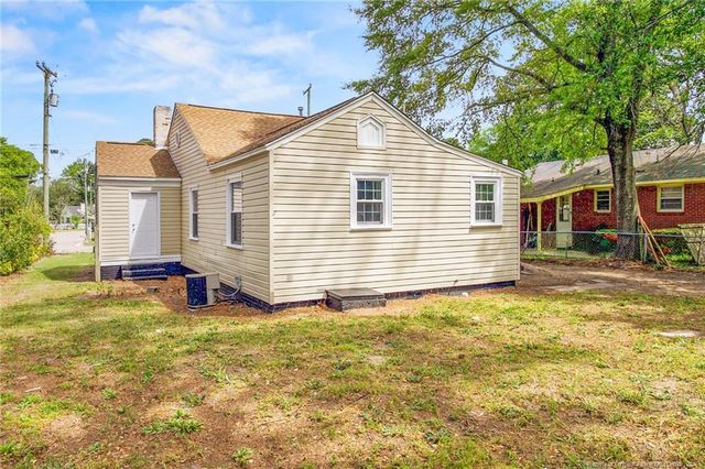 112 Circle Court, Fayetteville, NC 28301