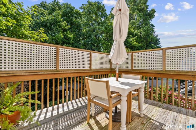 5 Fairview Avenue, Shelton, CT 06484