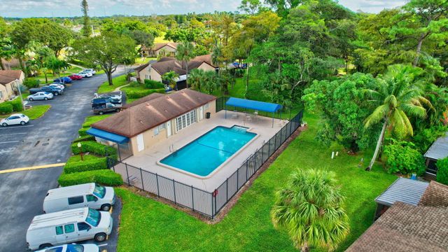 22334 SW 57th Circle, Boca Raton, FL 33428