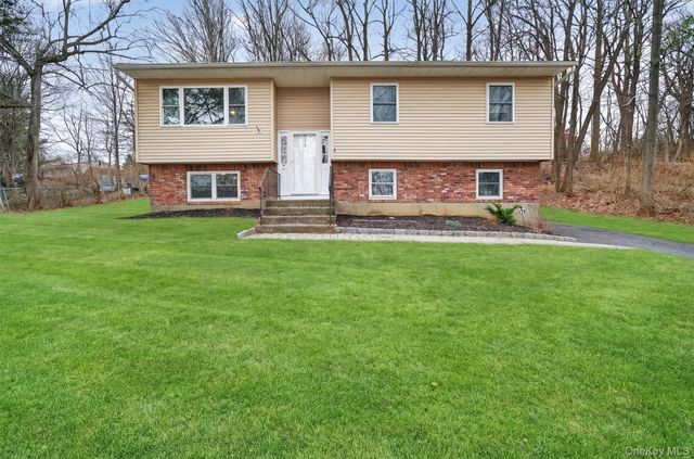 28 Olympus Road, Highland Mills, NY 10930