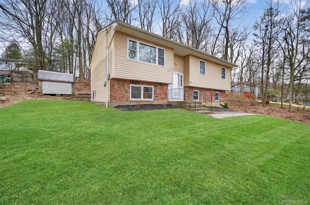 28 Olympus Road, Highland Mills, NY 10930