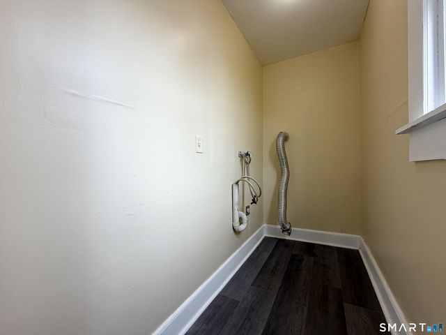 330 Hollister Street 1, Stratford, CT 06615