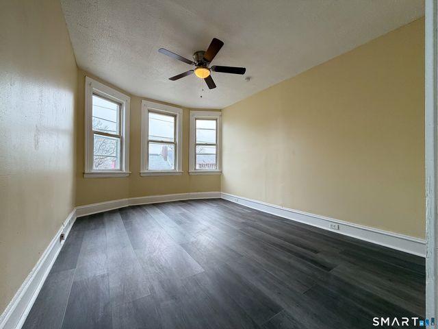 330 Hollister Street 1, Stratford, CT 06615