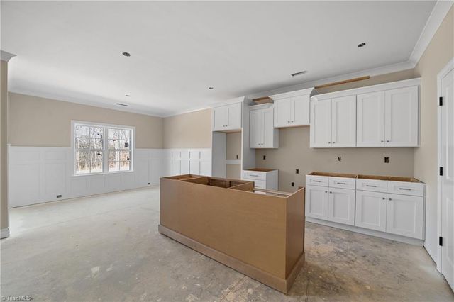 408 Enclave Drive, Clemmons, NC 27012