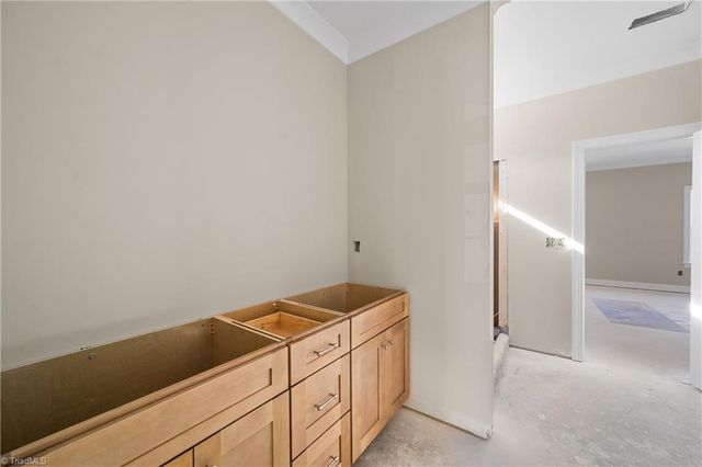 408 Enclave Drive, Clemmons, NC 27012