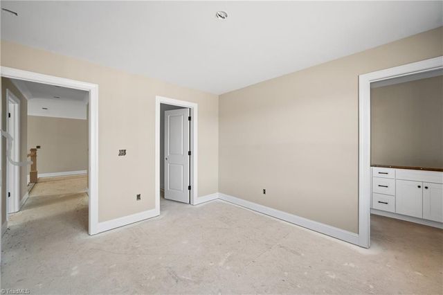 408 Enclave Drive, Clemmons, NC 27012