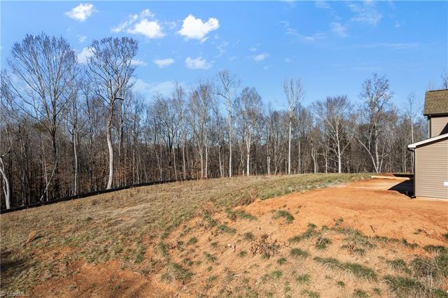 408 Enclave Drive, Clemmons, NC 27012