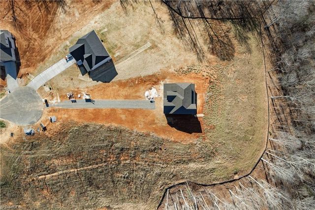 408 Enclave Drive, Clemmons, NC 27012