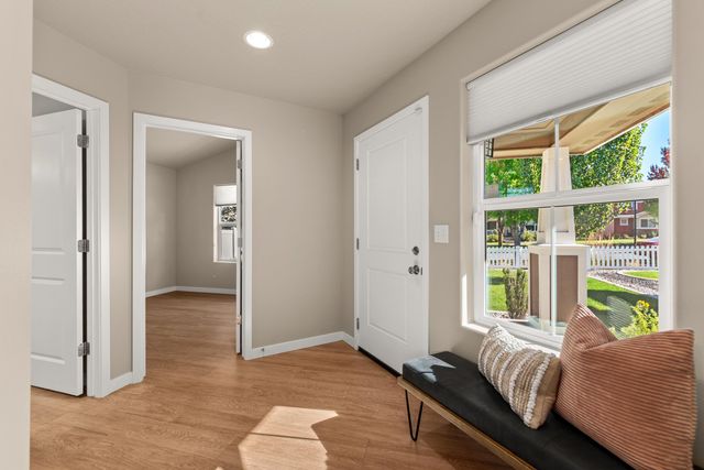 1749 N Holl Blvd, Liberty Lake, WA 99016