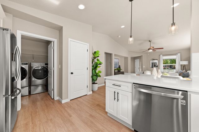 1749 N Holl Blvd, Liberty Lake, WA 99016