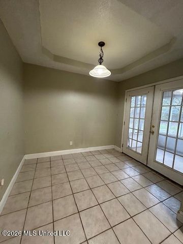 829 Lime Street, Ocean Springs, MS 39564