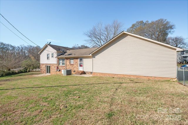 809 Tait Street, Lincolnton, NC 28092