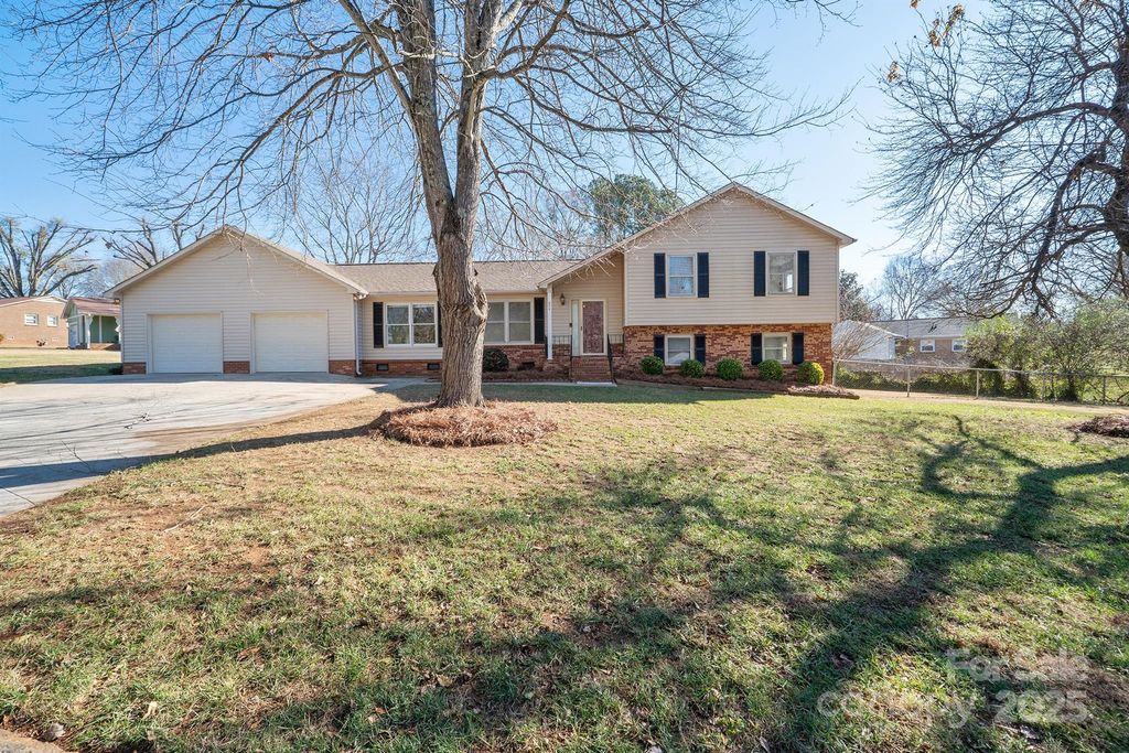 809 Tait Street, Lincolnton, NC 28092