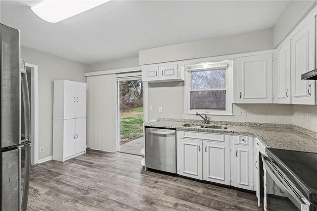 4937 Overton Avenue, Kansas City, MO 64133