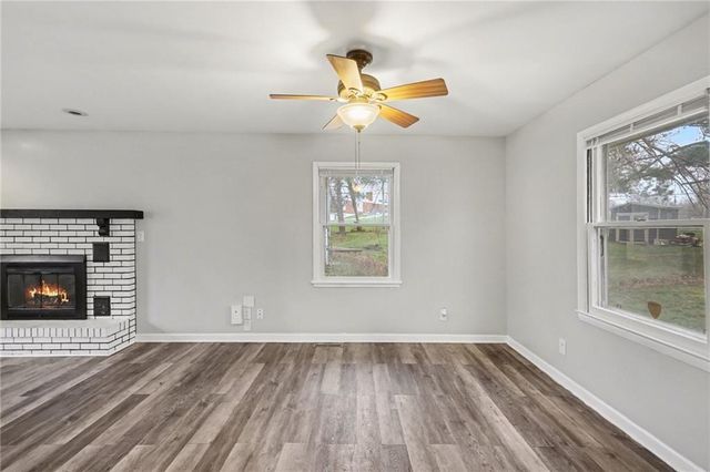 4937 Overton Avenue, Kansas City, MO 64133