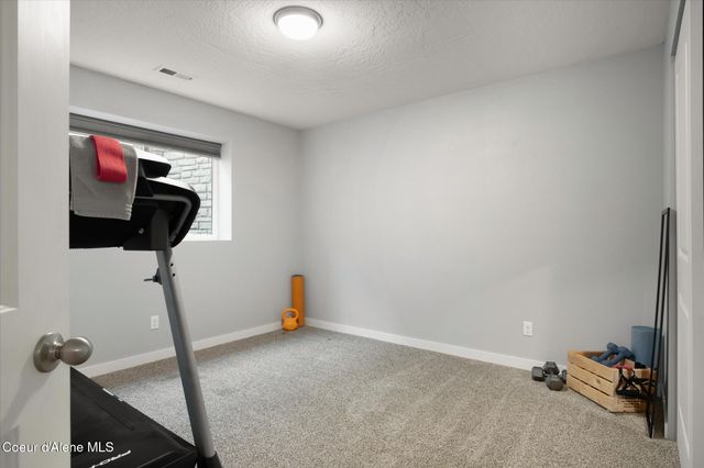 6854 N Cornwall ST, Coeur D'alene, ID 83815