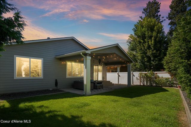 6854 N Cornwall ST, Coeur D'alene, ID 83815