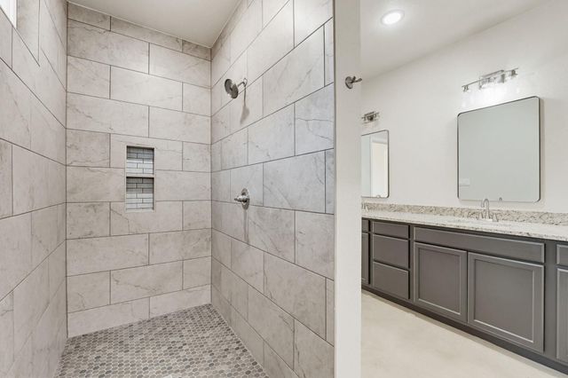 410 W Avenue C, Copperas Cove, TX 76522
