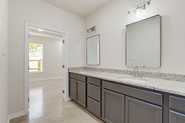 410 W Avenue C, Copperas Cove, TX 76522