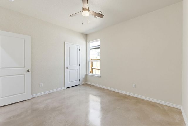 410 W Avenue C, Copperas Cove, TX 76522