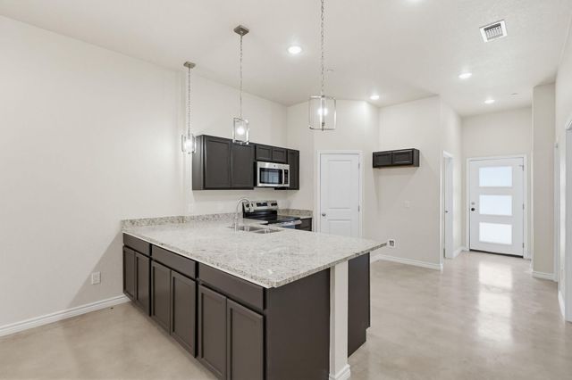 410 W Avenue C, Copperas Cove, TX 76522