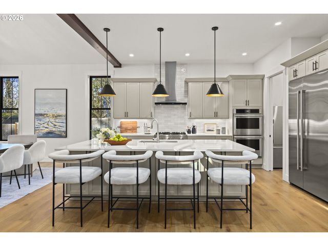 2065 Sw 75TH Ave, Portland, OR 97225