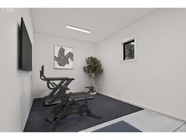 2065 Sw 75TH Ave, Portland, OR 97225