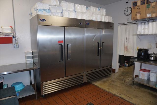 2700 34TH STREET N, St Petersburg, FL 33713