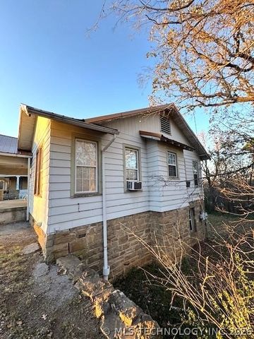 217 W Seminole Avenue, Mcalester, OK 74501