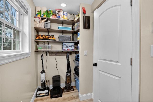 208 Stoughton Road, Edgerton, WI 53534