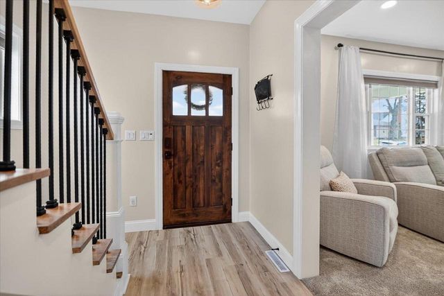 208 Stoughton Road, Edgerton, WI 53534