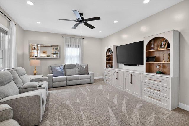 208 Stoughton Road, Edgerton, WI 53534