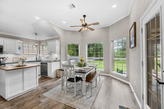 856 Tahoe Trail Drive, Hewitt, TX 76643