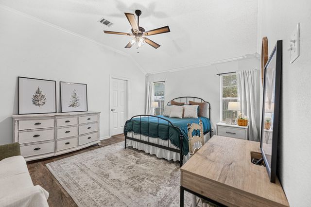 856 Tahoe Trail Drive, Hewitt, TX 76643