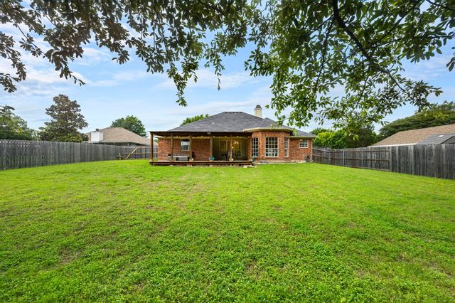 856 Tahoe Trail Drive, Hewitt, TX 76643