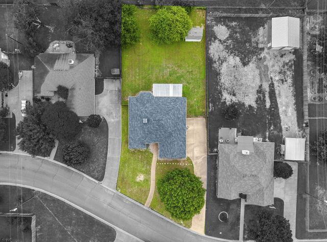 856 Tahoe Trail Drive, Hewitt, TX 76643