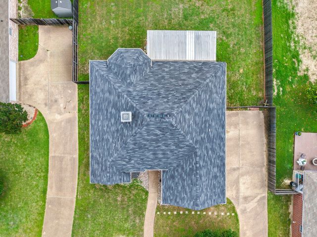 856 Tahoe Trail Drive, Hewitt, TX 76643