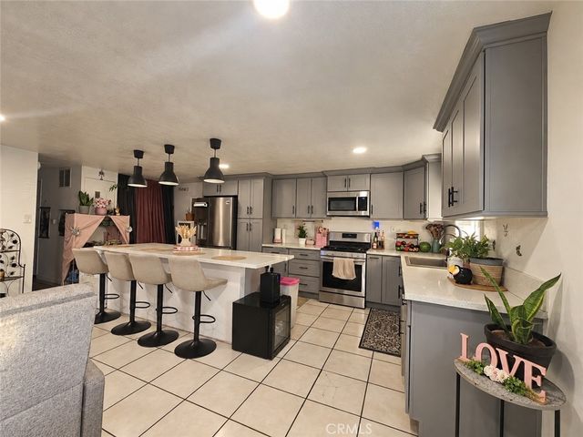 637 Brooks St 46, Ontario, CA 91762