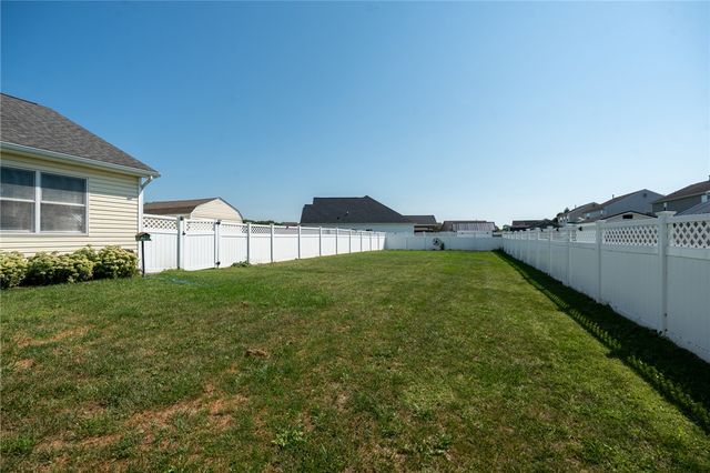 619 Colony Trail, New Carlisle, OH 45344